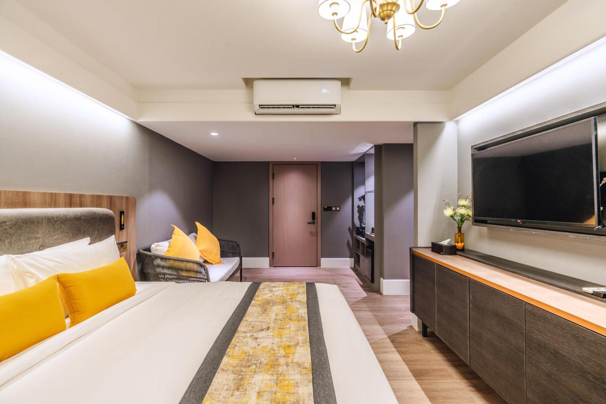 Bandalo Boutique Hotel - Patong Beach Road Exterior foto